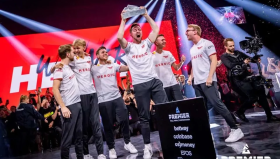 欧洲希望！KC让一追二，成为赛区唯一晋级队伍！